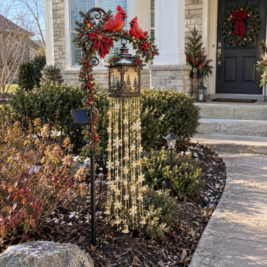 ๐ Weihnachtliche Sternenlichtkaskade โ Solarbetriebene LED-Gartenstecker
