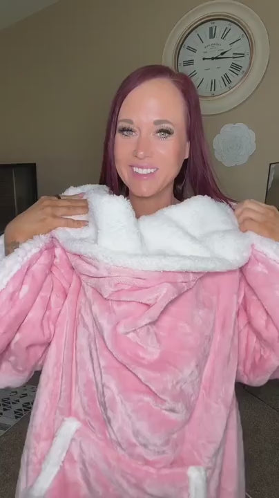 Customer wearing Lookscene on the couch